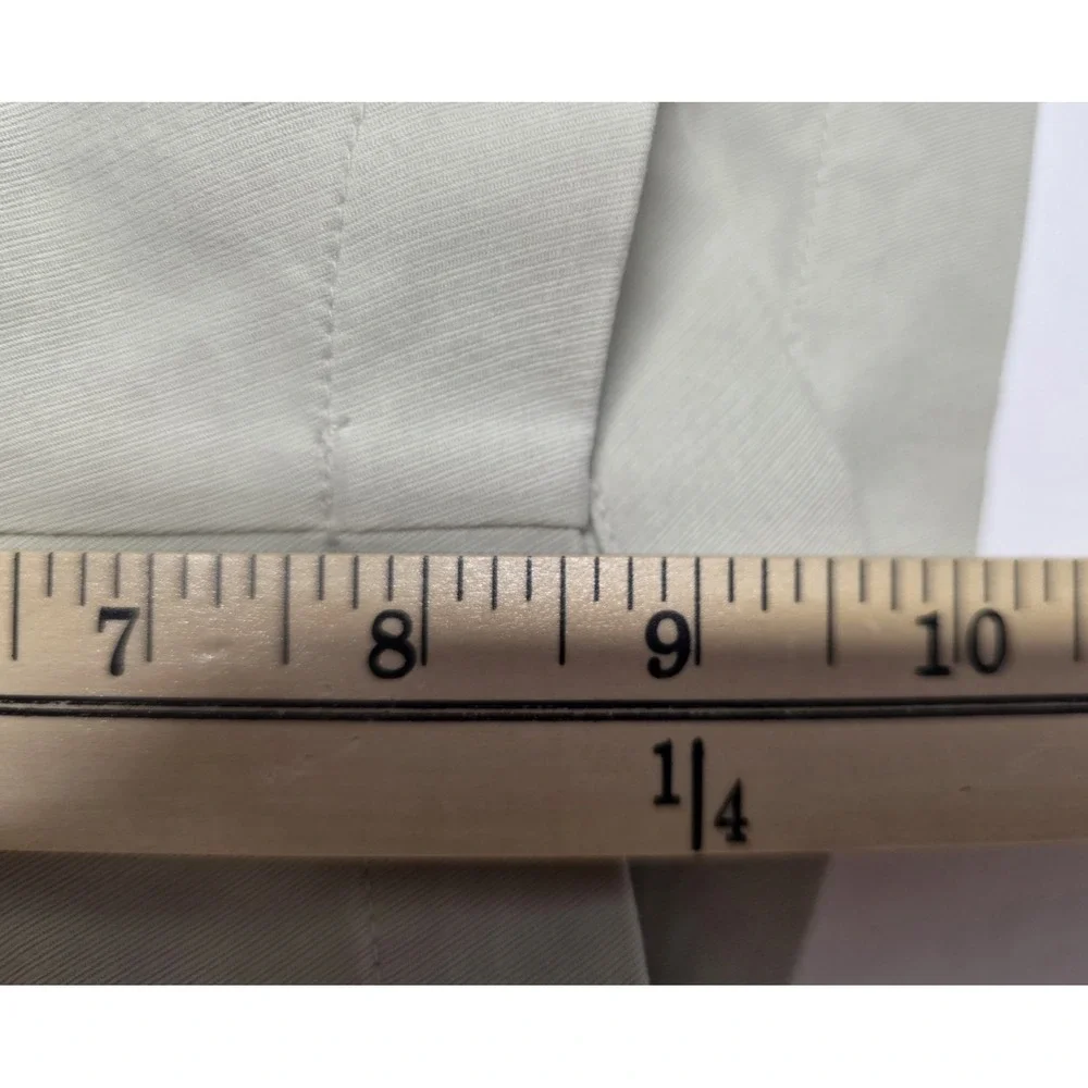 Tommy Bahama Mens Size 36 100% Silk‎ Beige Chino Short